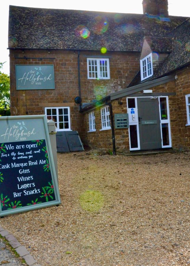 The Hollybush Inn And B&B Priors Marston Kültér fotó