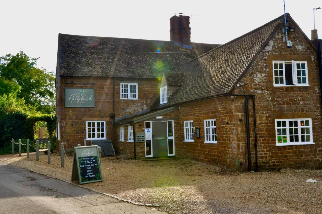 The Hollybush Inn And B&B Priors Marston Kültér fotó